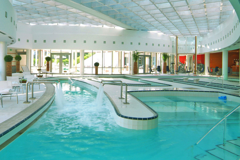 泉州灵水中学泳池环境泳池水处理工程